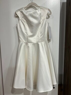 Un Deux Trois Ivory Satin Fit-and-Flare Girls' Dress